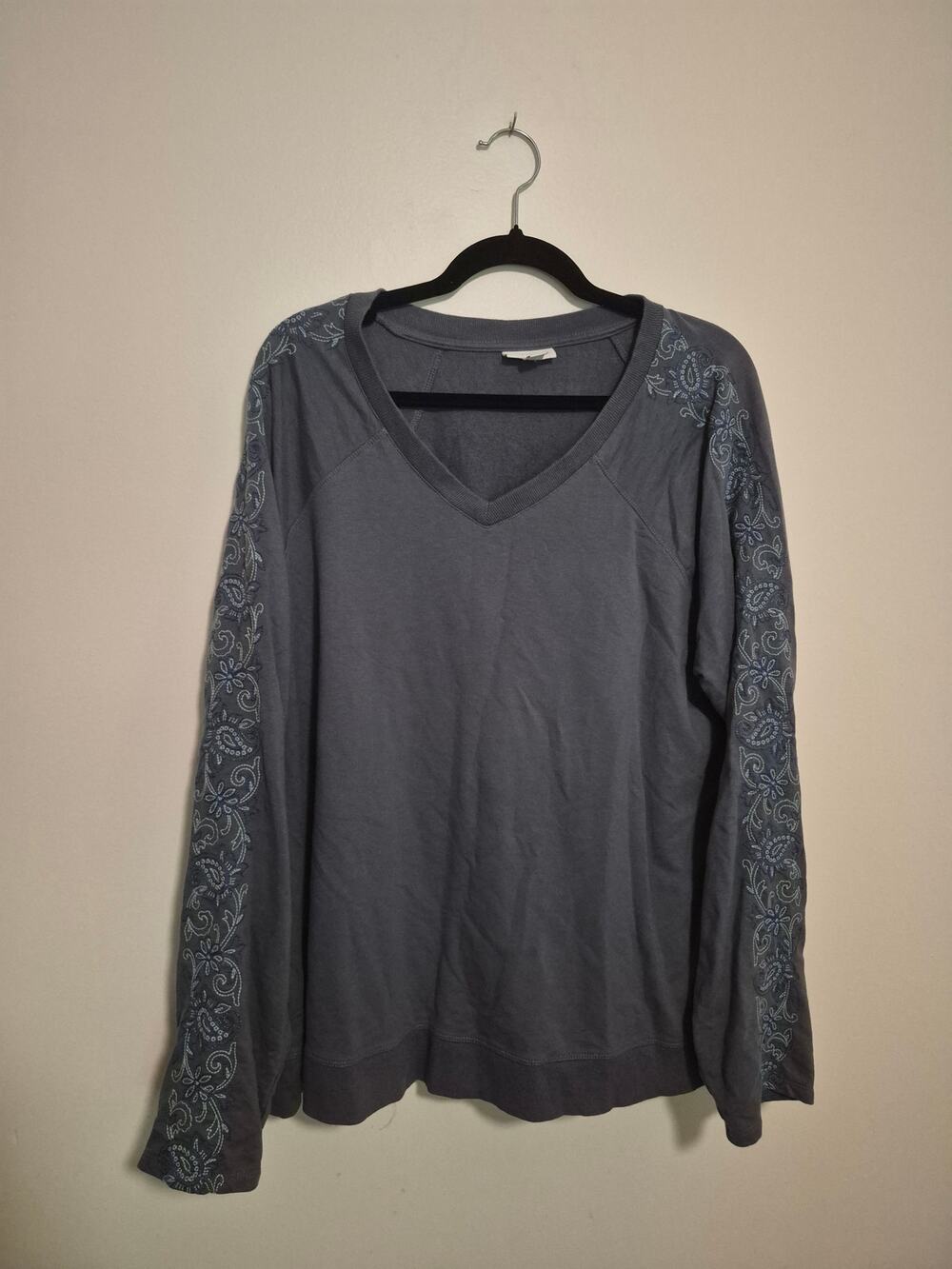 Embroidered Sweatshirt